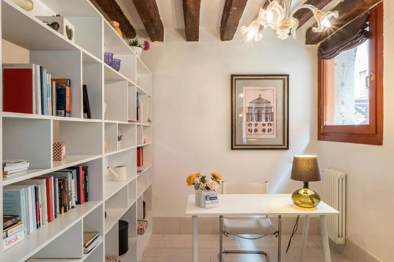 Ca Molin, Meraviglioso Affaccio Sul Canale Apartment Venice Italy